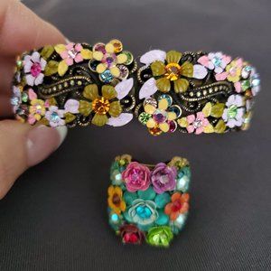 Gorgeous floral jewelry bundle